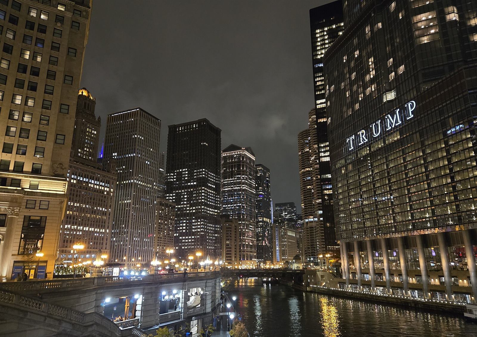 Chicago, IL
